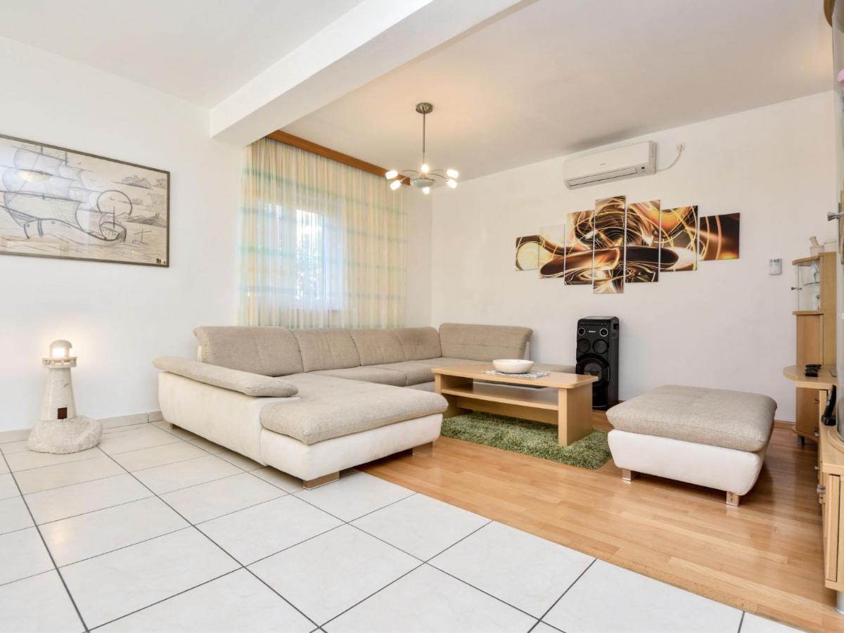 Holiday Home Bila Vila By Interhome