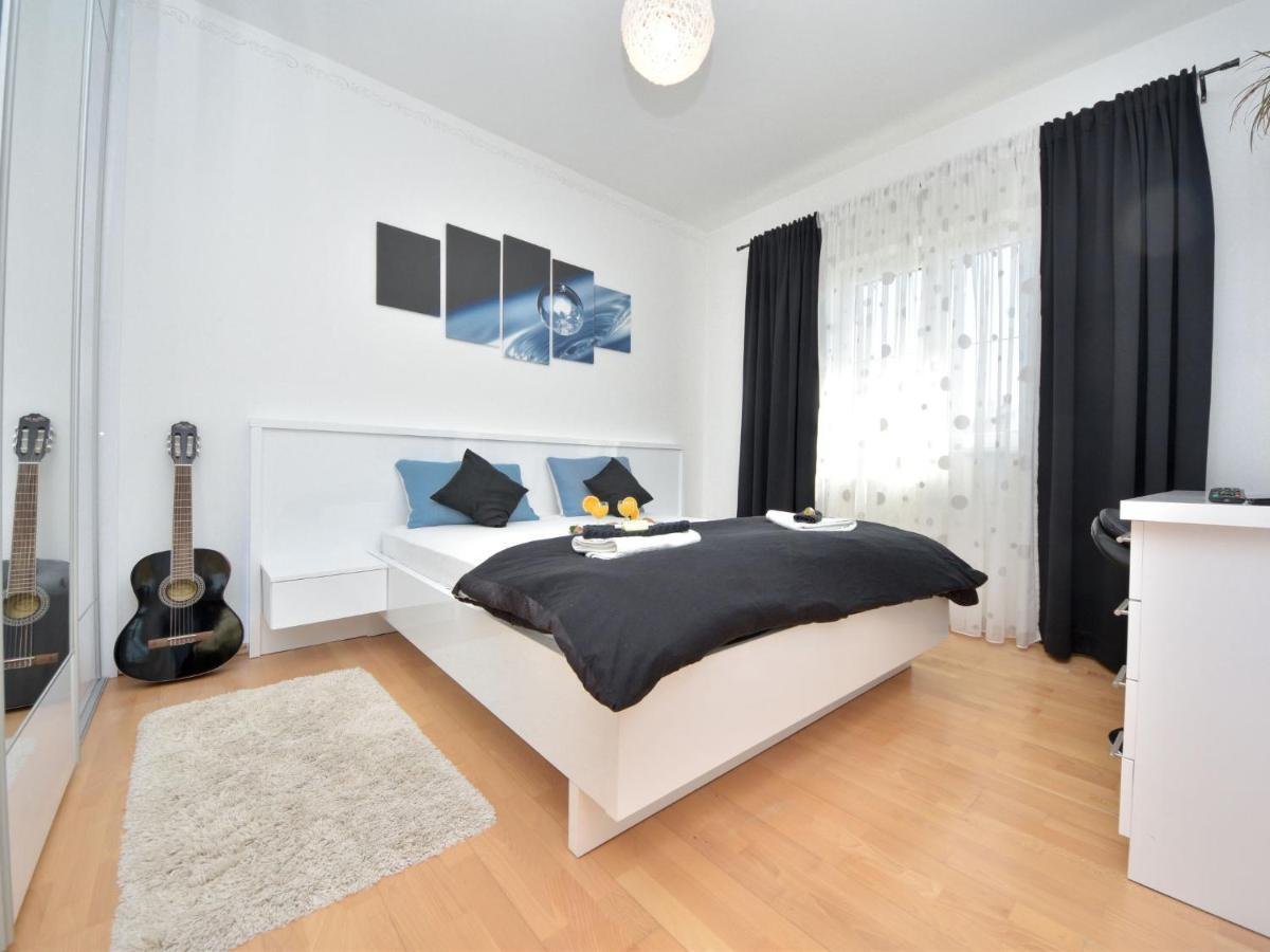 Holiday home Holiday Home Bila Vila By Interhome