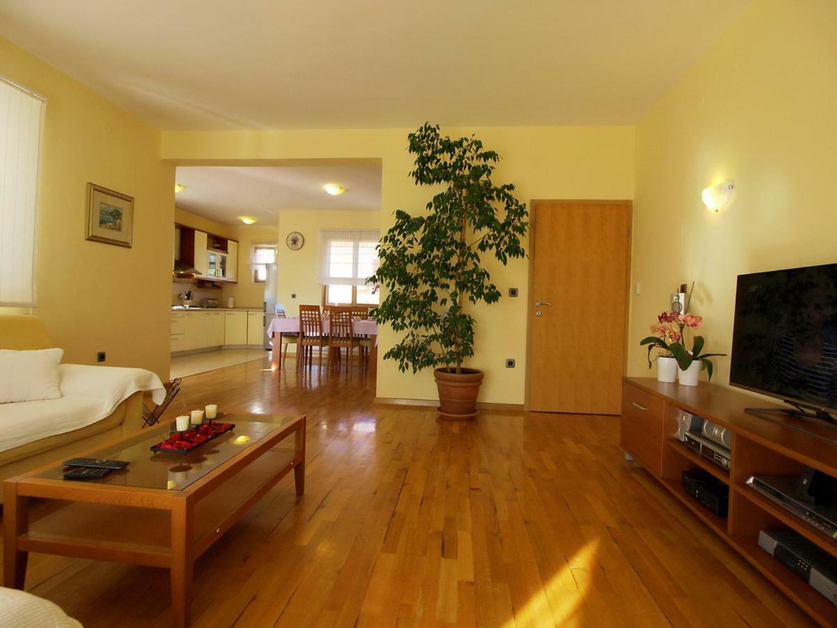 Vakantiehuis Bila By Interhome